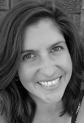 Head shot of Dr Emma Burns